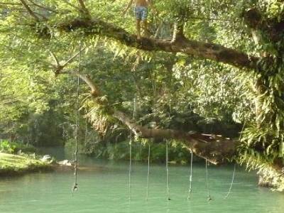 A la sortie de la grotte, le Blue Lagoon