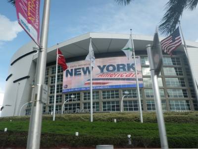 le stade de Miami ou le Gun's and Roses etaient en concert;