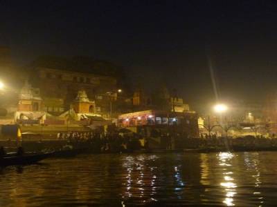 Matin sur les ghats du Gange