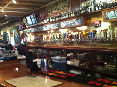 bar aux centaines de bieres