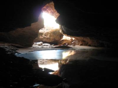 Tunnel creek