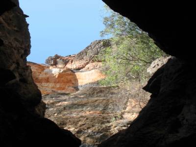 Tunnel creek