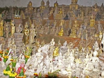 Les centaines de Bouddha de Pak Ou