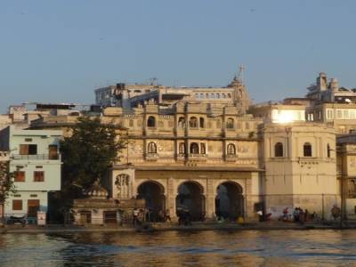 Promenade sur le Lac Pichola