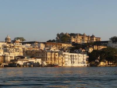 Promenade sur le Lac Pichola
