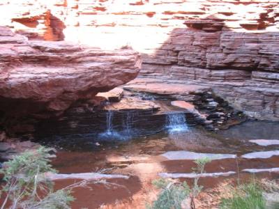 Dans les gorges