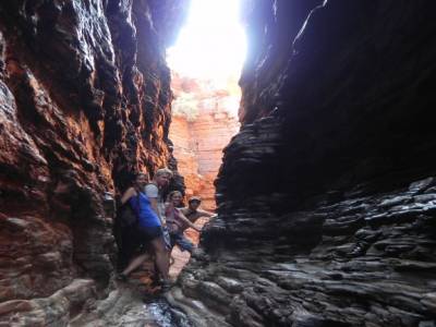 A l'intérieur des gorges