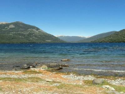 Lac Escondido
