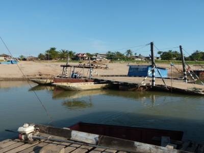 "Ferry" sur le Mekong