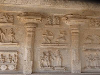 scenes du Ramayana(un des textes fondateurs de l'hindouisme)