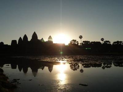 Angkor War