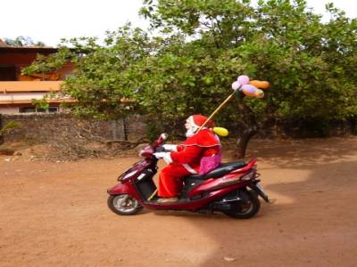 Le scooter du papa nowel!!!