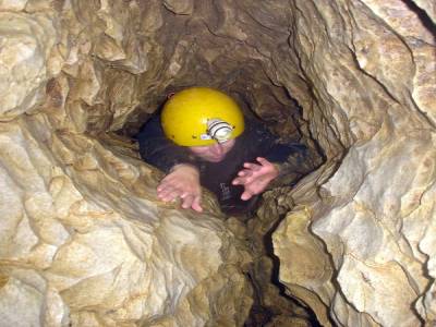 Speleo dans les grottes