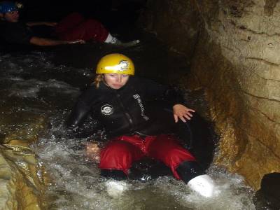 Speleo dans les grottes