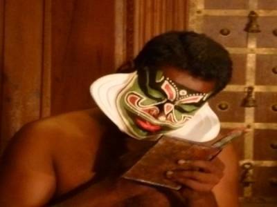 Maquillage pour le theatre Kathakali