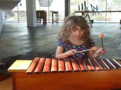 Fabrique d'instruments a musique