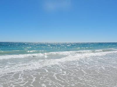 Hillarys beach
