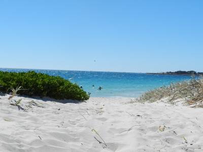 Hillarys beach