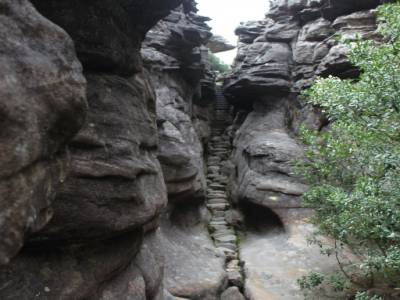 En route vers le point de vue des Pinnacles