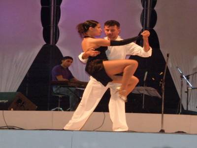 Spectacle de tango a la feria de la colectividad