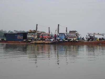 Le ferry pour Champassak