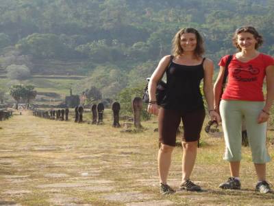 L allee du Wat Phou avec nous !