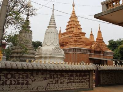 Cimetery in Phnom Penh