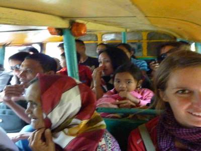 Ca y est, le jeepney est plein!!