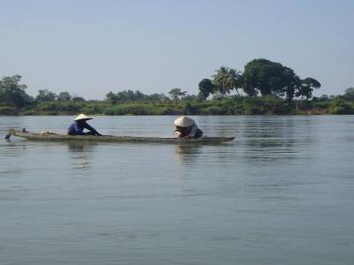 Navigation en pirogue vers Don Det