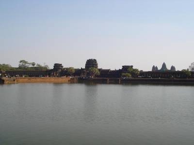 Les douves du temple d Angkor