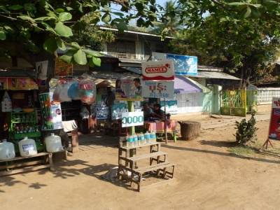 Une boutique sur la route