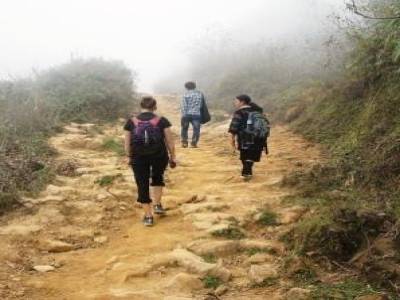 Randonnée à Sapa, avec Lam, une jeune Hmong et Cao