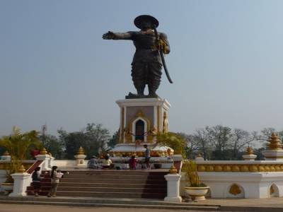 Statue