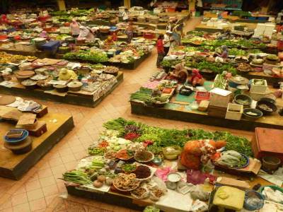 Marche aux fruits et légumes