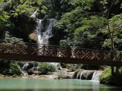 Chutes de Tad Sae