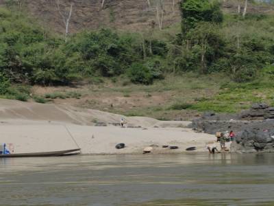 Orpailleurs et Orpailleuses du Mekong