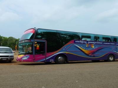 Notre bus pour le Cambodge