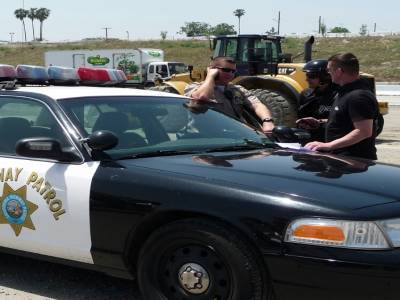 heureusement la highway patrol nous assiste