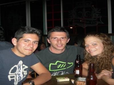 Dans un pub avec Jorge, notre hote a  Morelia