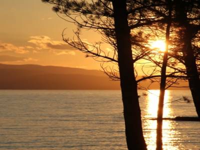 Bivouac sur le lac Sevan
