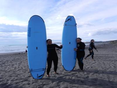 Cours de surf à Raglan