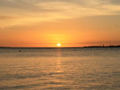 Coucher de soleil sur l'anse Vata