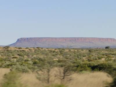 Mount Connor ... qu'on a pris, comme tout le monde, pour l'Uluru
