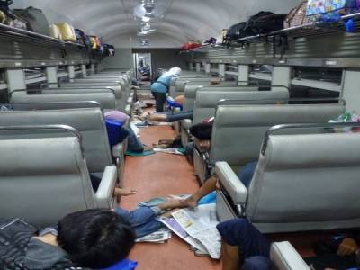 Le train "bisnis" class