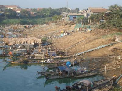A la sortie de la capitale en allant vers Kampot