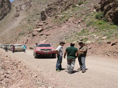 Toward Salambar pass 3 200m