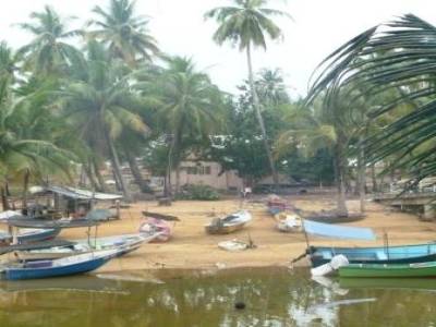 Petit port de pêche à Marang