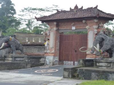 Temple Mamouth traditonnel (?!!)