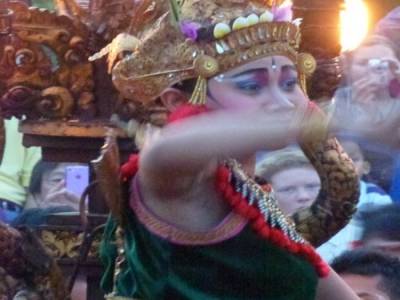 Danseuses de Kecak a Uluwatu