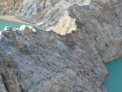 Oh, les lacs cratères du Kelimutu!!